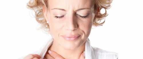 мокрота в горле без кашля: причины, симптомы и возможное лечение